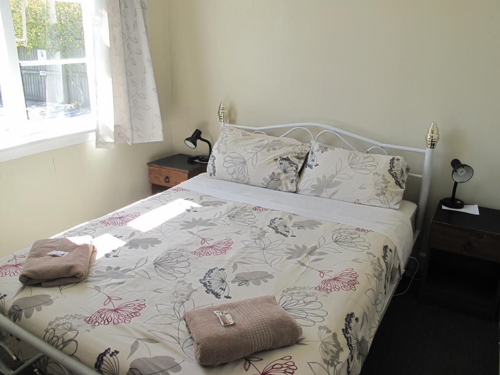 Dorset House Backpackers Hostel Christchurch Bilik gambar